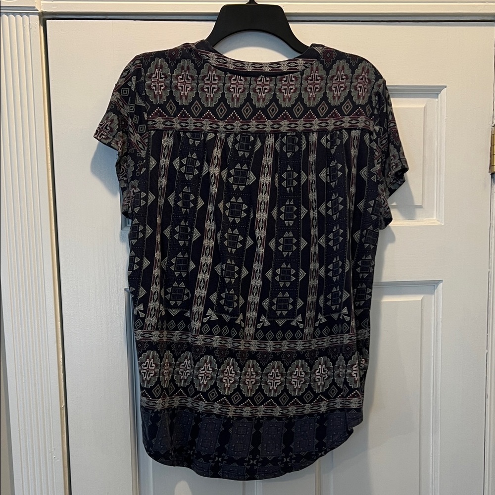 Lucky Brand Geometric Navy Blouse - Picture 8 of 8